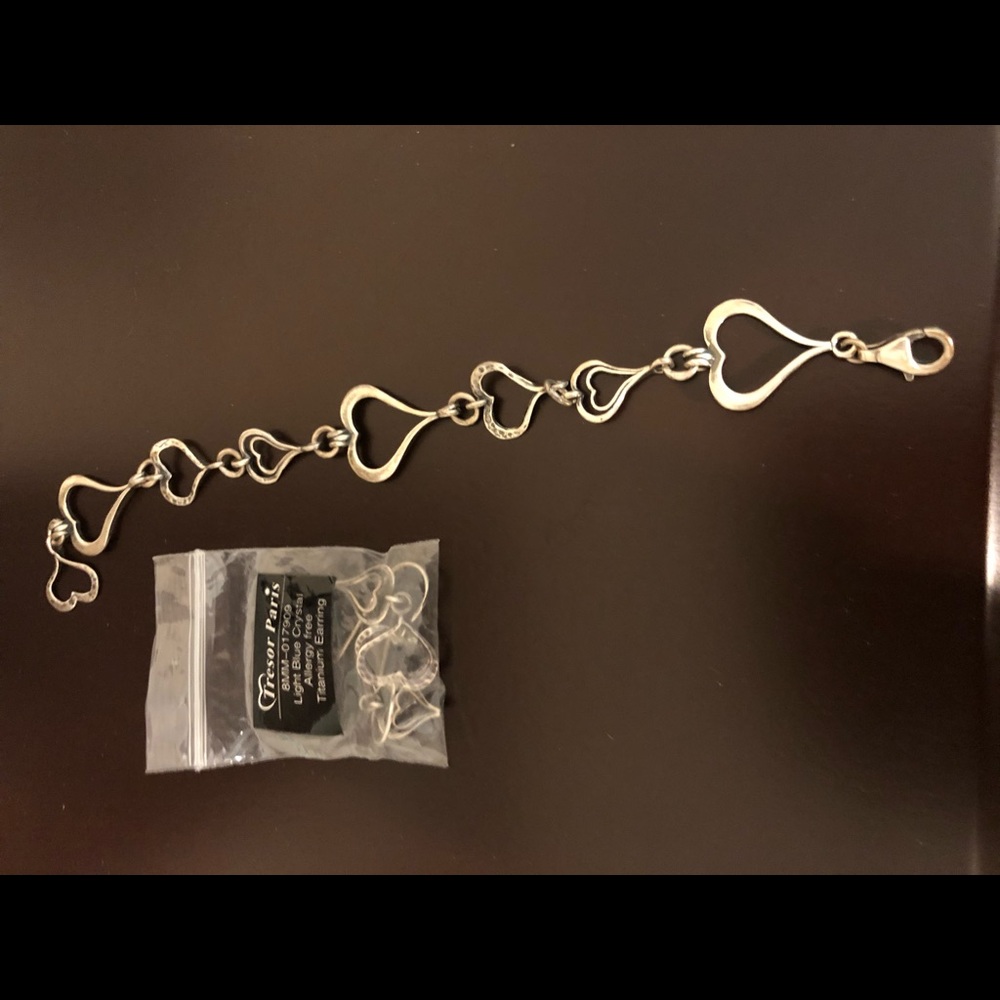 Silpada silver bracelet and earrings set